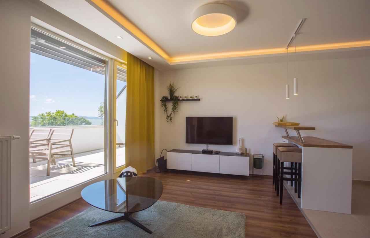 Sunset Resort - Lakeside Boutique Apartments Fonyód Oda fotoğraf