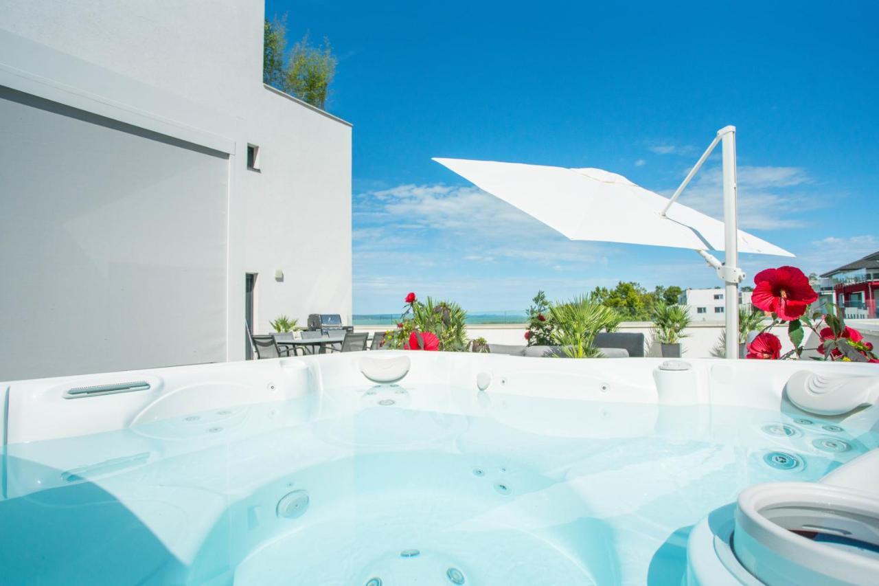 Sunset Resort - Lakeside Boutique Apartments Fonyód Oda fotoğraf